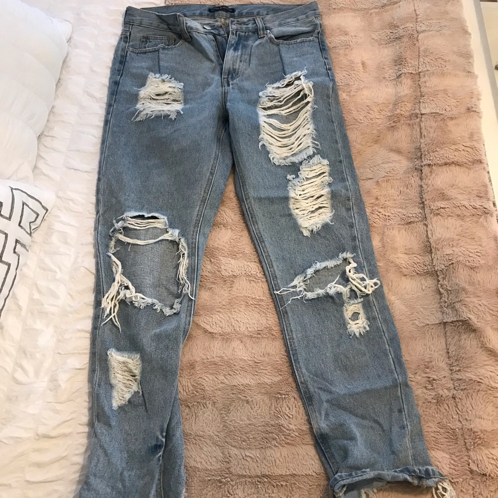 Brandy Melville Distressed Jeans